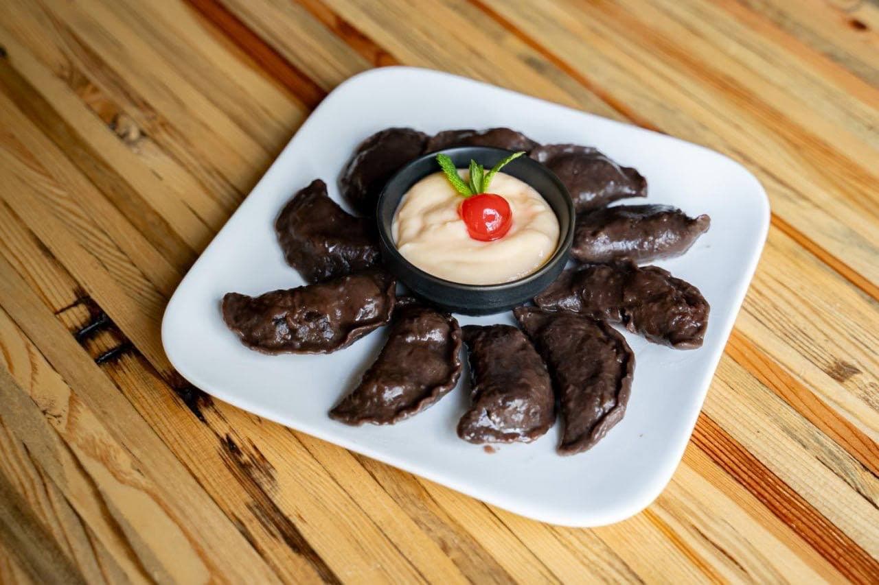 Schoko-Wareniki Mit Kirschen